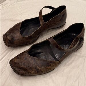 Cydwoq Neptune. Women's Size 38